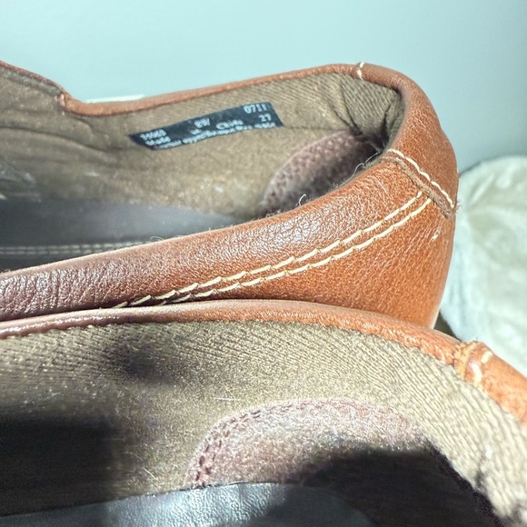 Clarks Brown Leather Women’s Loafers with Strap Detail - Picture 5 of 15